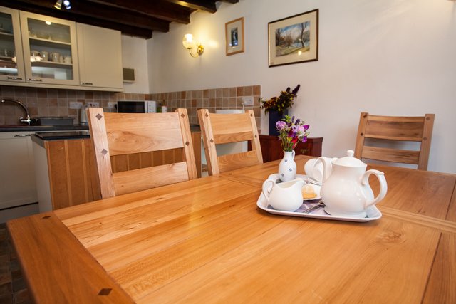 West Cottage Kitchen, East Briscoe, Teesdale, County Durham, Self-catering holiday accommodation