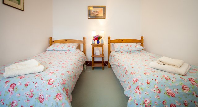 Low Barn Cottage Twin Bedroom, Barnard Castle, Teesdale